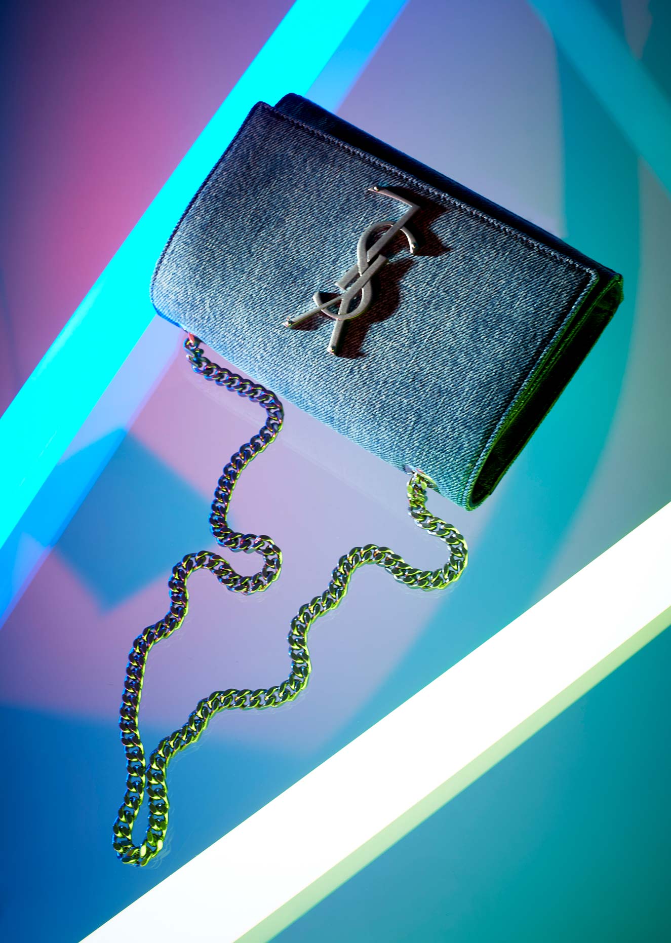 Yves Saint Laurent Tasche Produktfoto by Eveliene Klink